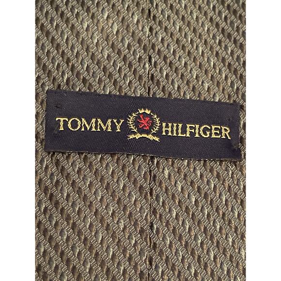 Tommy Hilfiger Green 100% Imported Silk Men’s Neck Tie Made In Usa - Picture 8 of 9